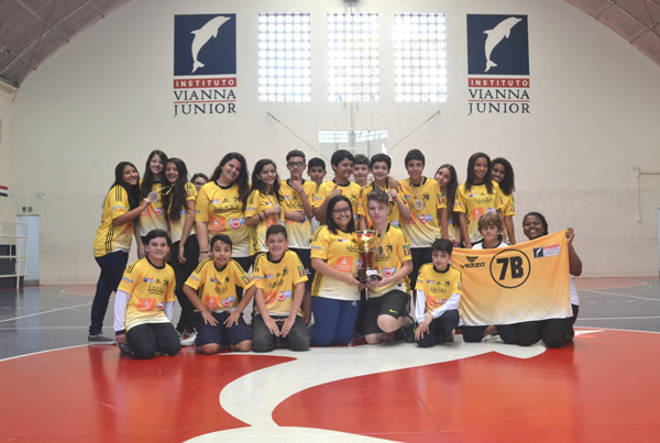 7º ano B: Campeões dos Jogos Interclasses 2016