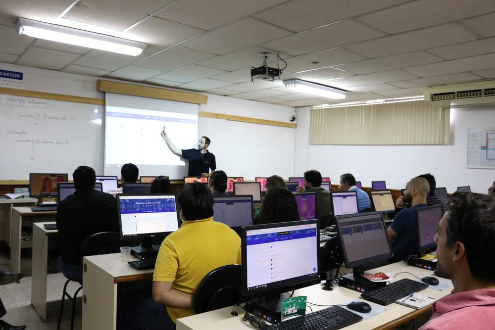 Segundo dia de treinamento para os professores